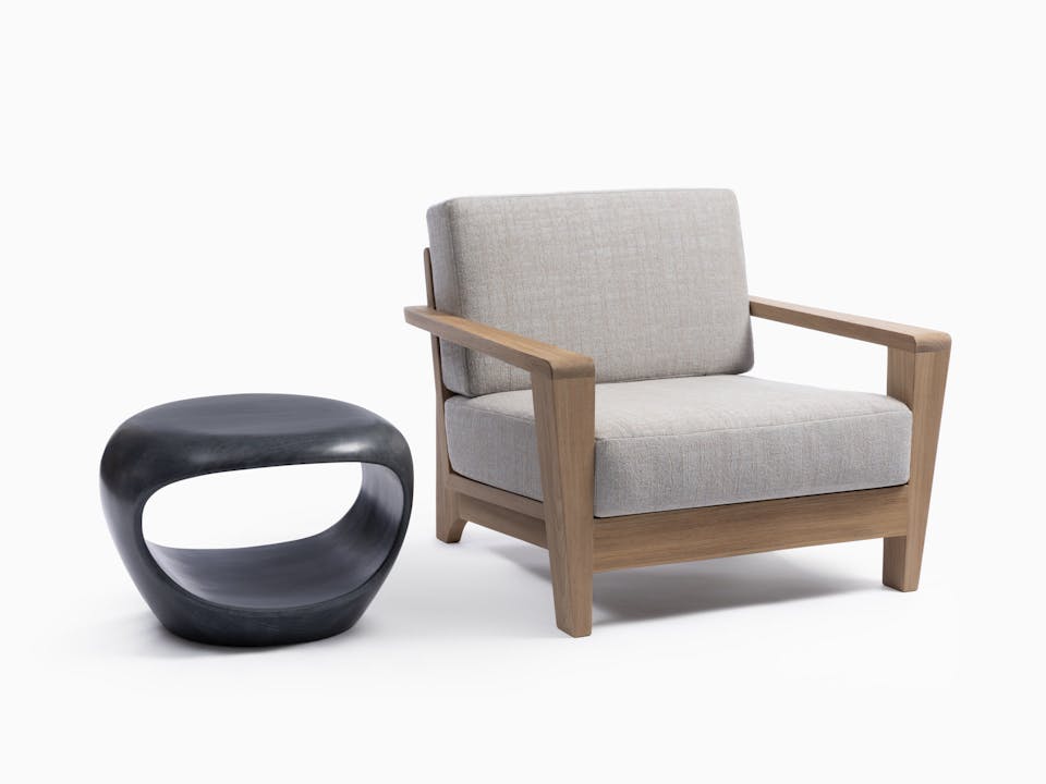 de sousa hughes link outdoor Bombay Lounge Chair 1