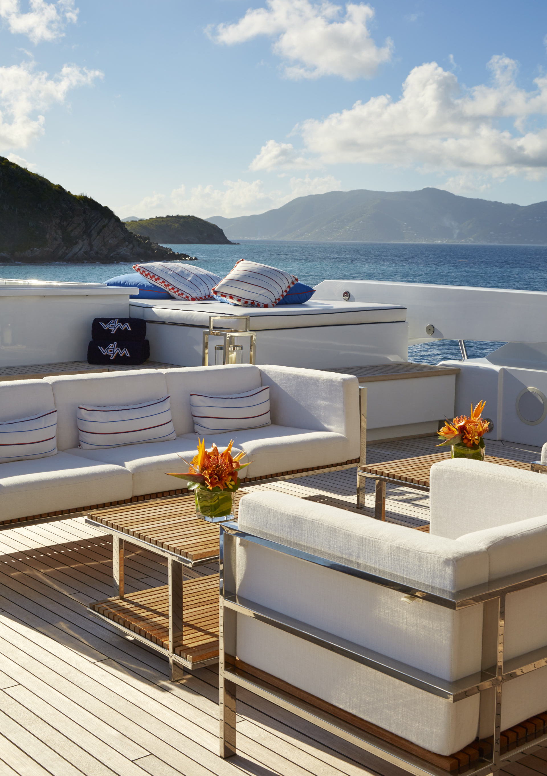 de sousa hughes link outdoor Victoria Del Mar Install Photography by David Churchill 2