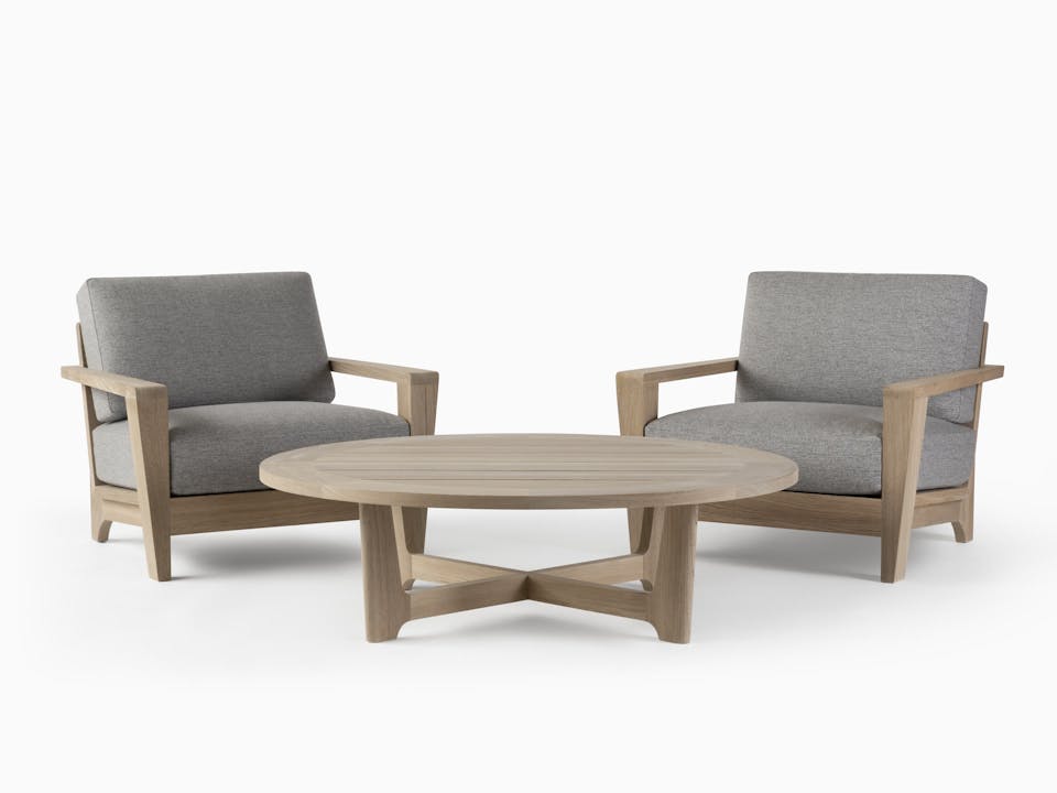 de sousa hughes link outdoor Bombay Round Cocktail Table