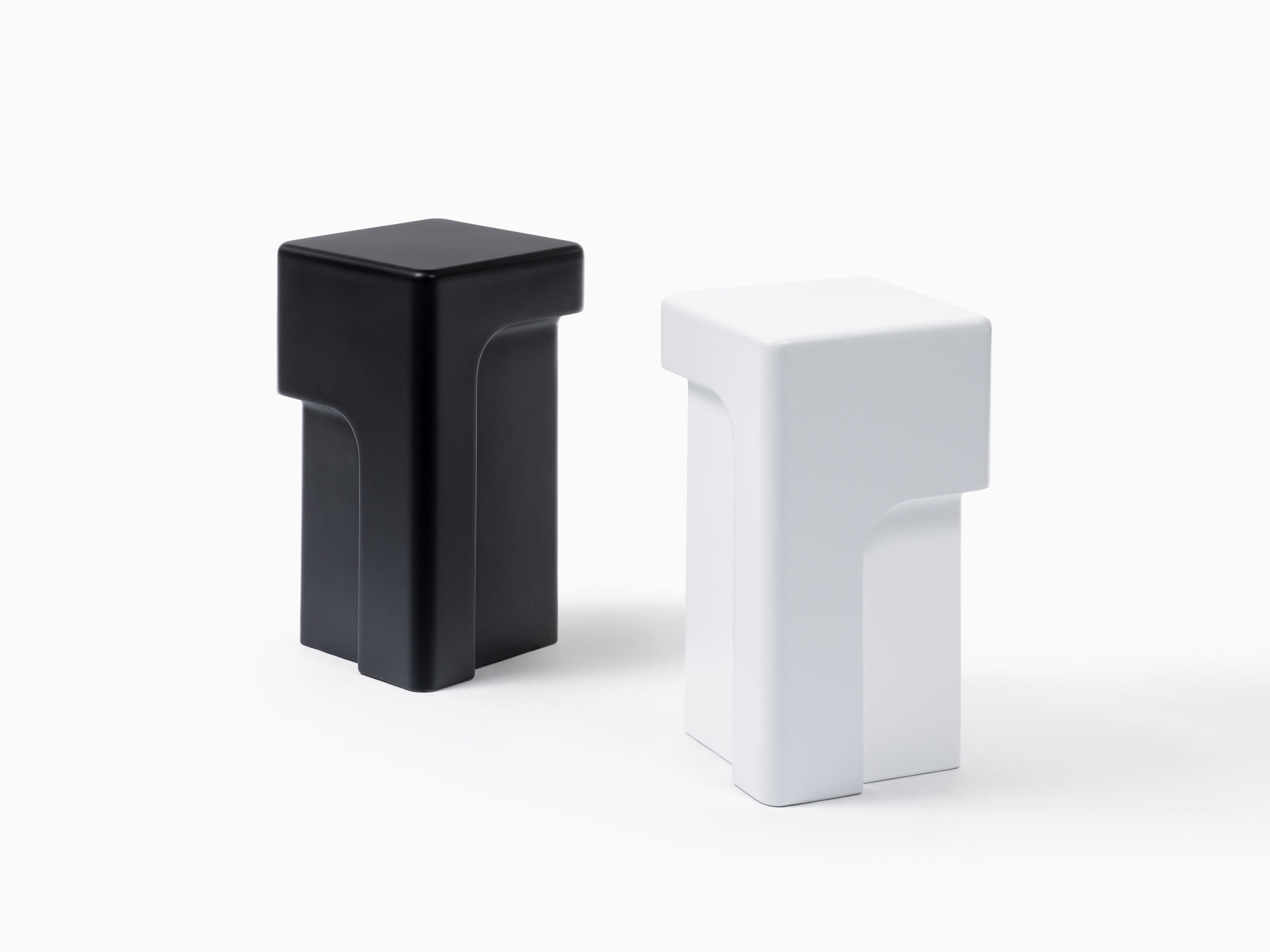 de sousa hughes link outdoor Cascade Drink Table