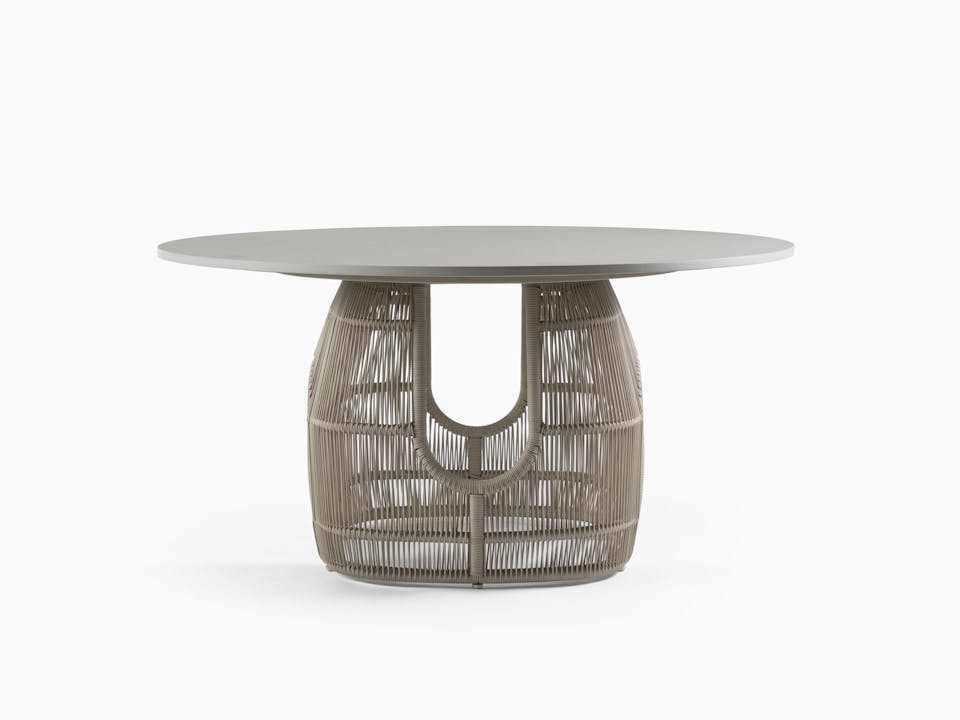de sousa hughes link outdoor Monterey Round Dining Table Sand 4