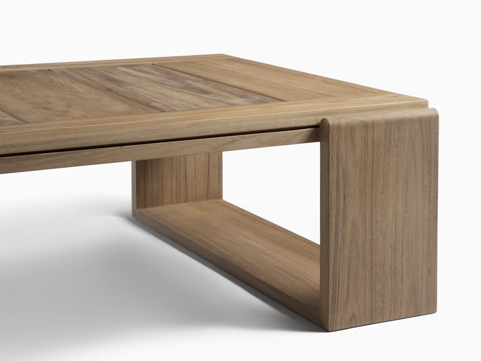 de sousa hughes link outdoor Malibu Cocktail Table 5