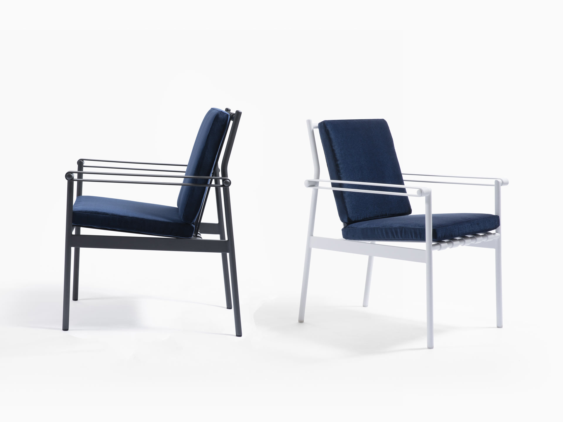 de sousa hughes link outdoor Mirage Dining Arm Chair 1