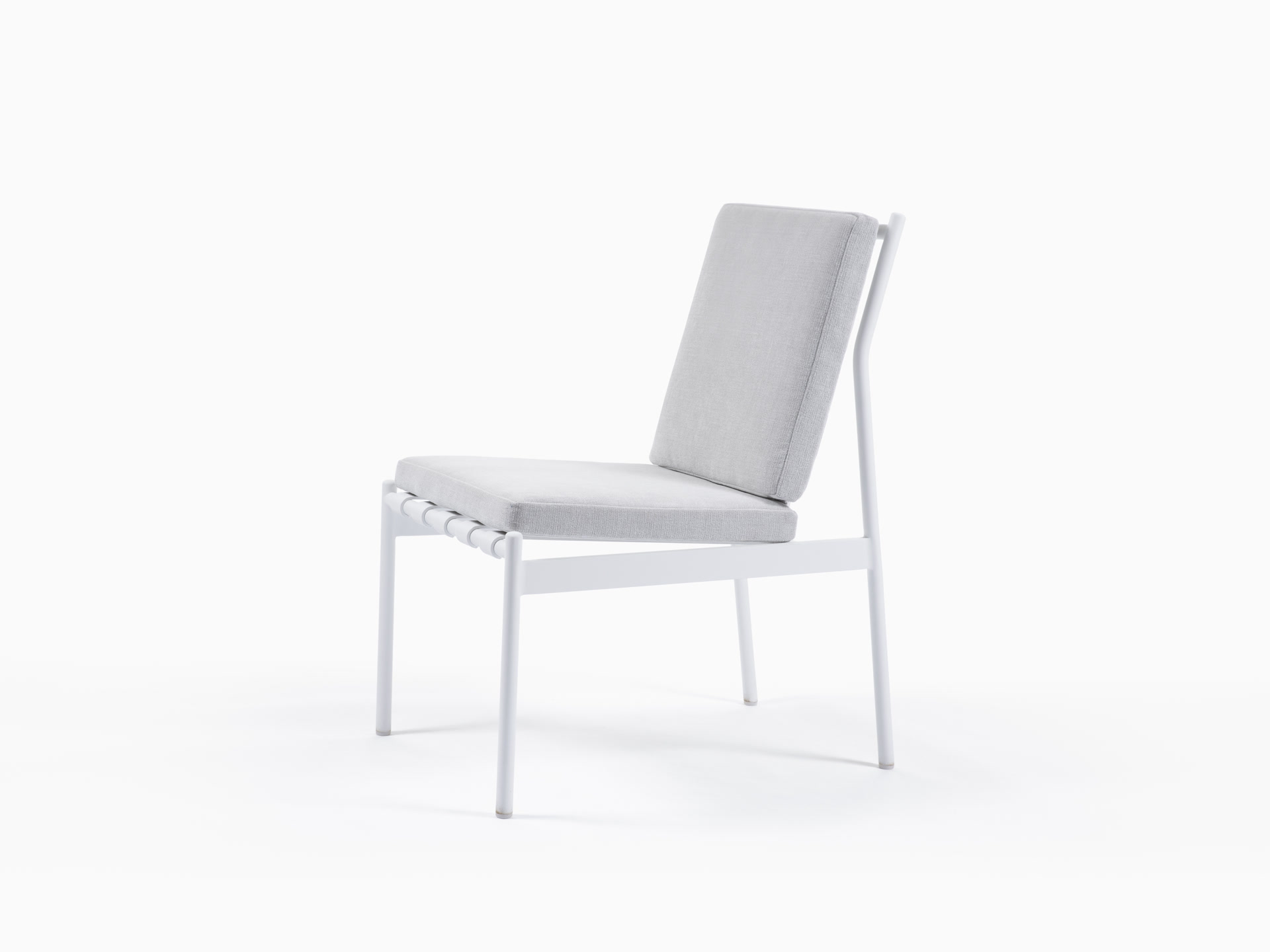 de sousa hughes link outdoor Mirage Dining Side Chair 1