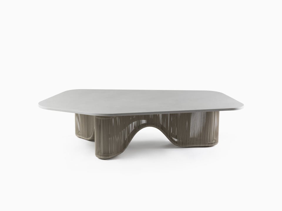 de sousa hughes link outdoor Monterey Cocktail Table Sand 2