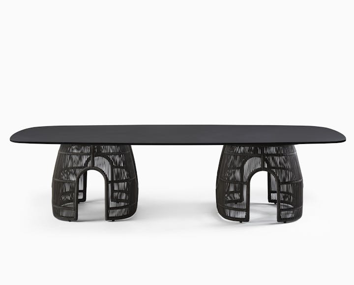 de sousa hughes link outdoor Monterey Dining Table Tahoe 2