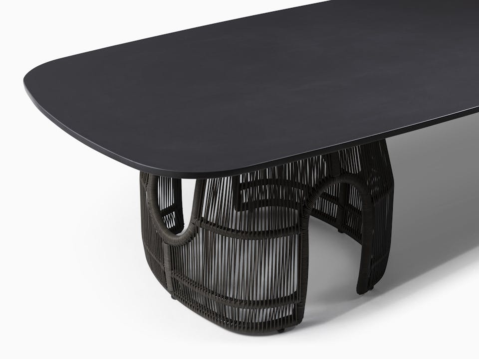 de sousa hughes link outdoor Monterey Dining Table Tahoe 3