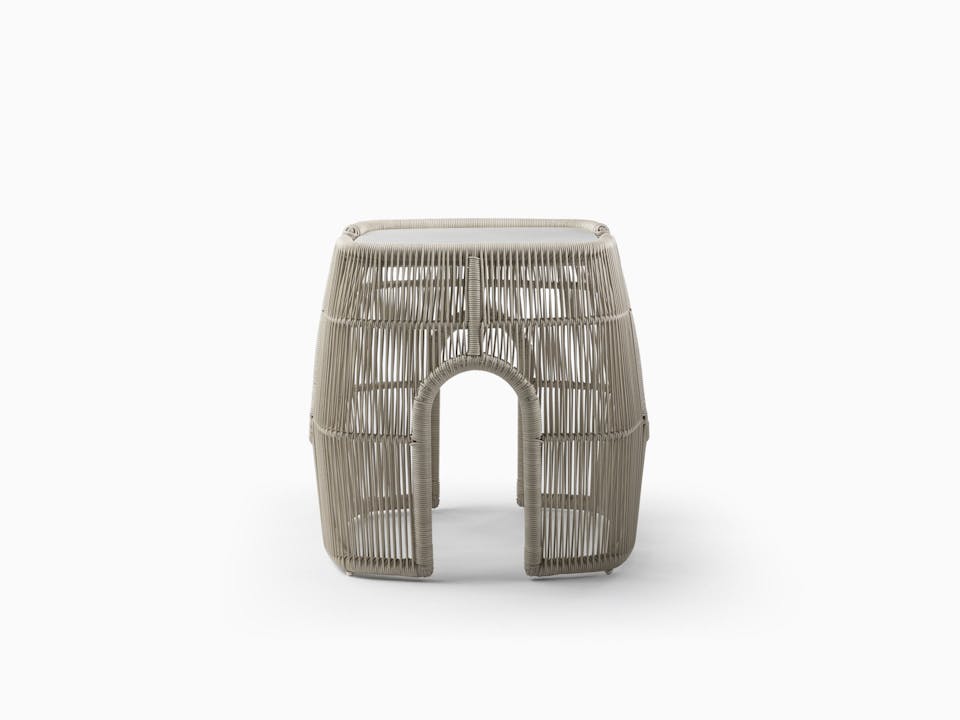 de sousa hughes link outdoor Monterey Drink Table Sand 4