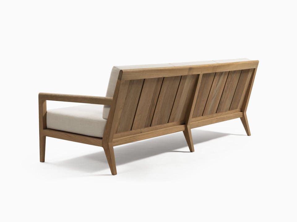 de sousa hughes link outdoor Sand Dollar Sofa 8