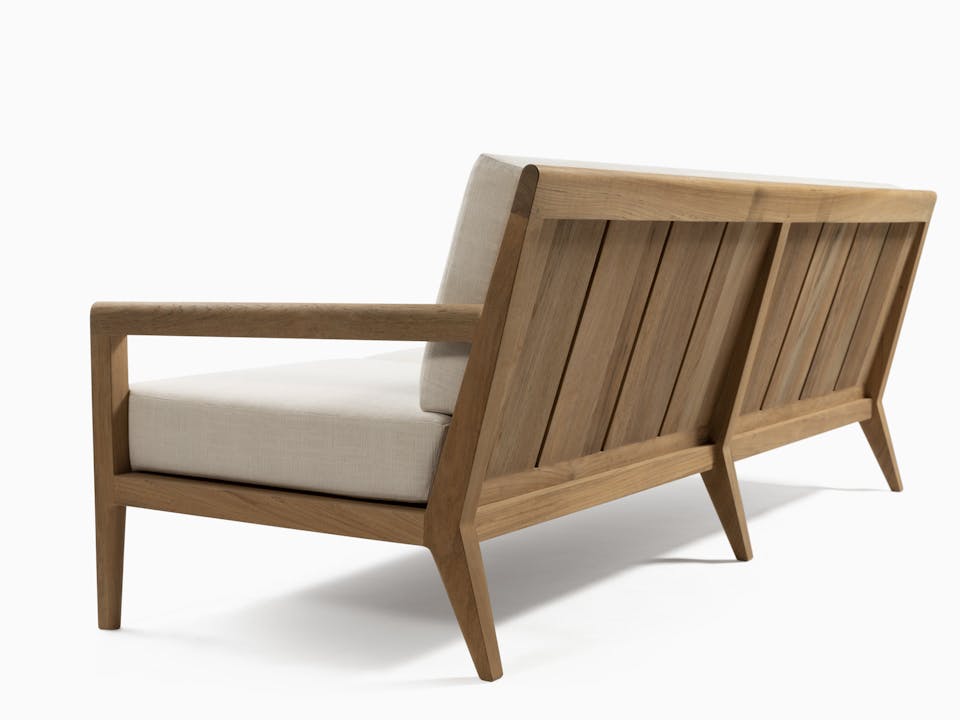 de sousa hughes link outdoor Sand Dollar Sofa 9