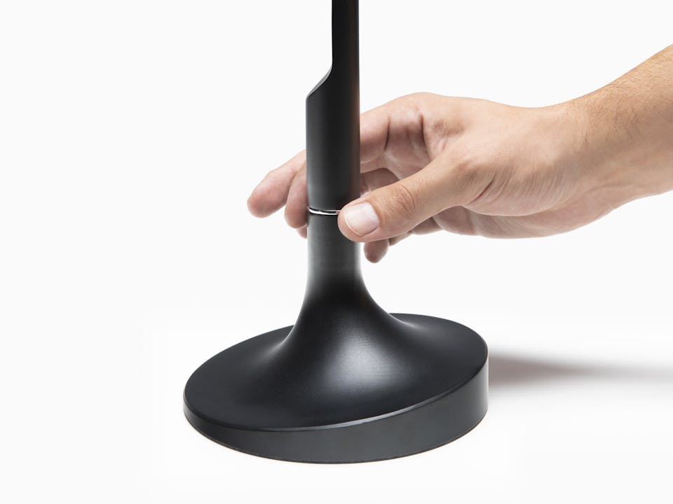 de sousa hughes Link Outdoor Torch Black Graphite 5