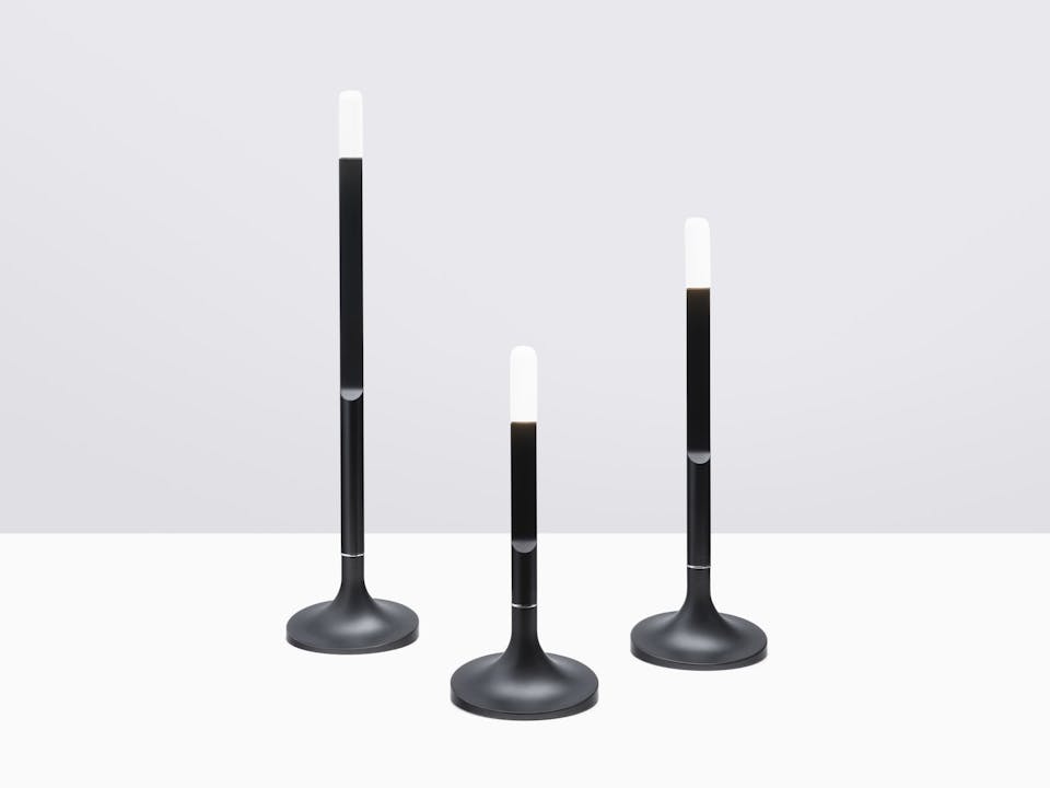 de sousa hughes Link Outdoor Torch Black Graphite 1