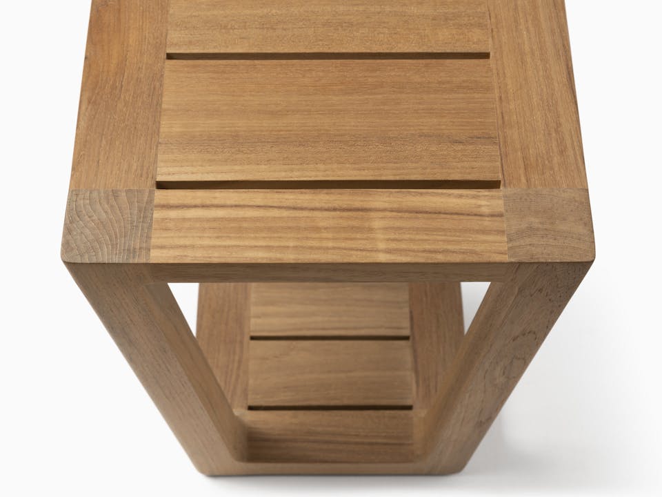 de sousa hughes link outdoor Tulum Drink Table 6