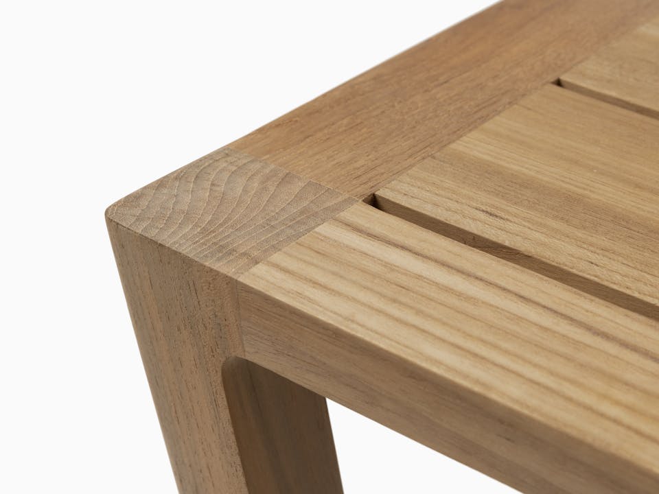 de sousa hughes link outdoor Tulum Drink Table 7