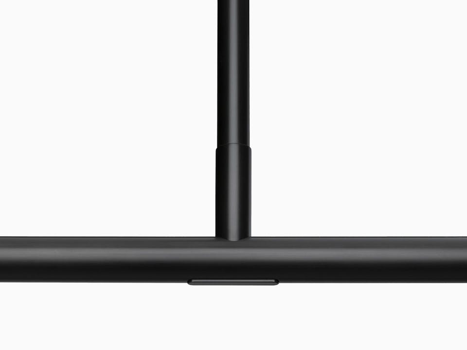 de sousa hughes mark albrecht bodie double pendant metal detail