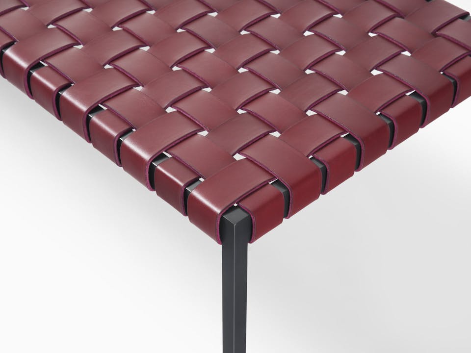 de sousa hughes mark albrecht Classic Bench Black Steel Red Corner Detail