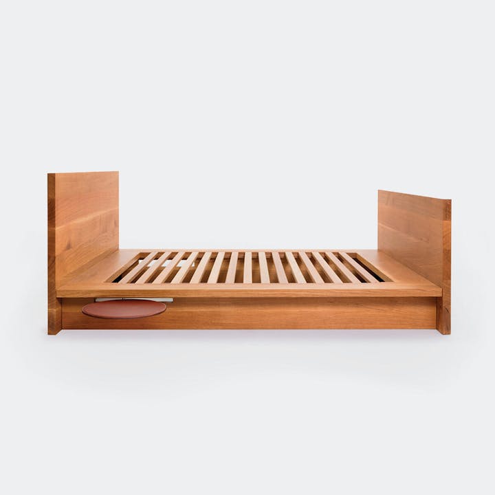 de sousa hughes mark albrecht garrison bed