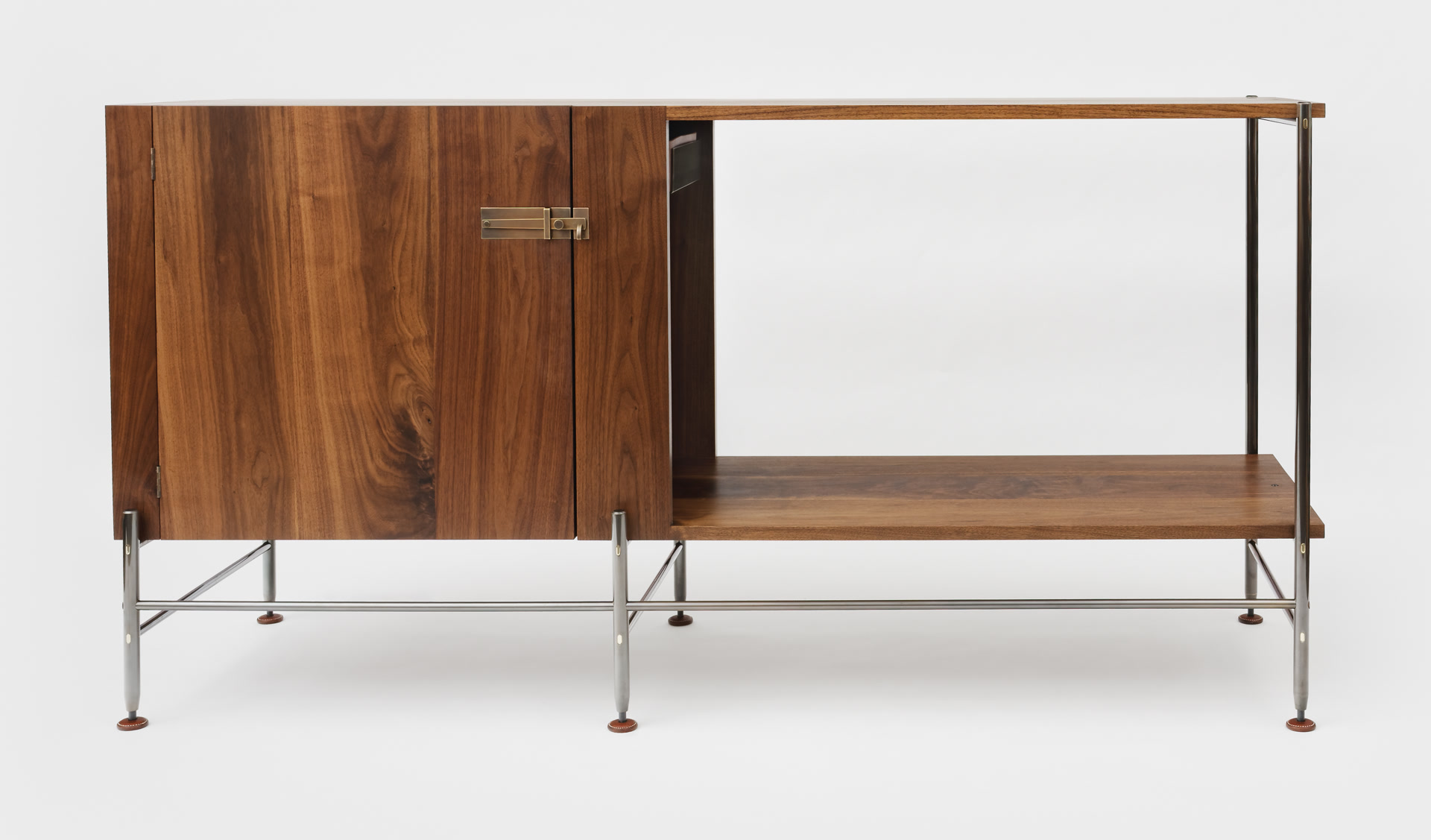 de sousa hughes mark albrecht harwood bar 3