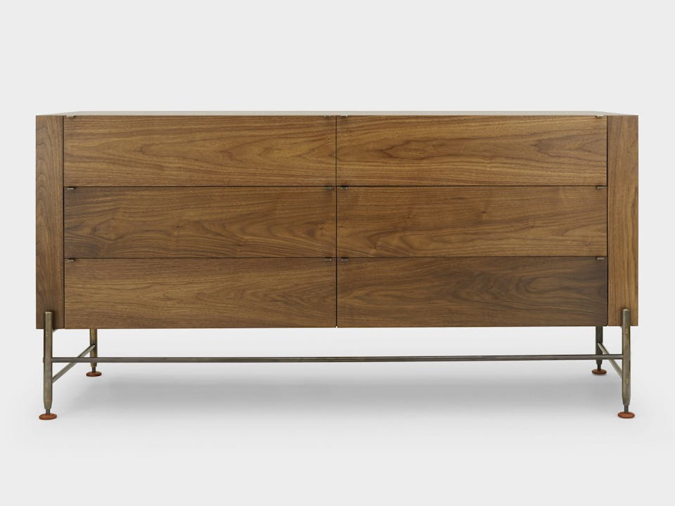 de sousa hughes mark albrecht Hardwood drawer dresser