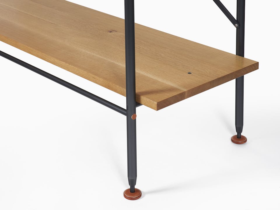 de sousa hughes mark albrecht harwood shelving oak detail