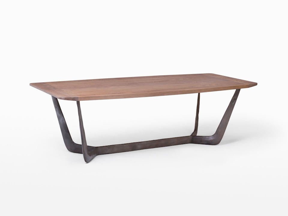 de sousa hughes mattaliano regatta dining table side angle
