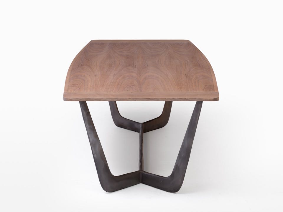 de sousa hughes mattaliano regatta dining table end 2