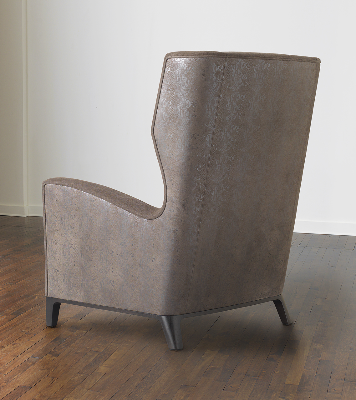 de sousa hughes mattaliano canard lounge chair back