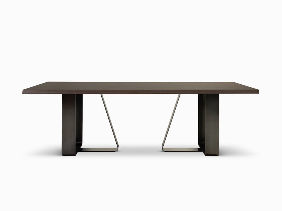 de sousa hughes mattaliano crillon dining table front