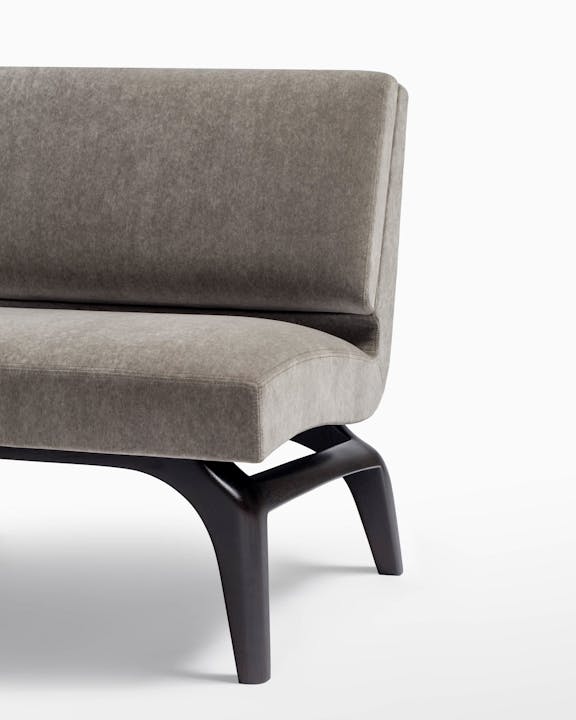 de sousa hughes mattaliano motto lounge chair front detail