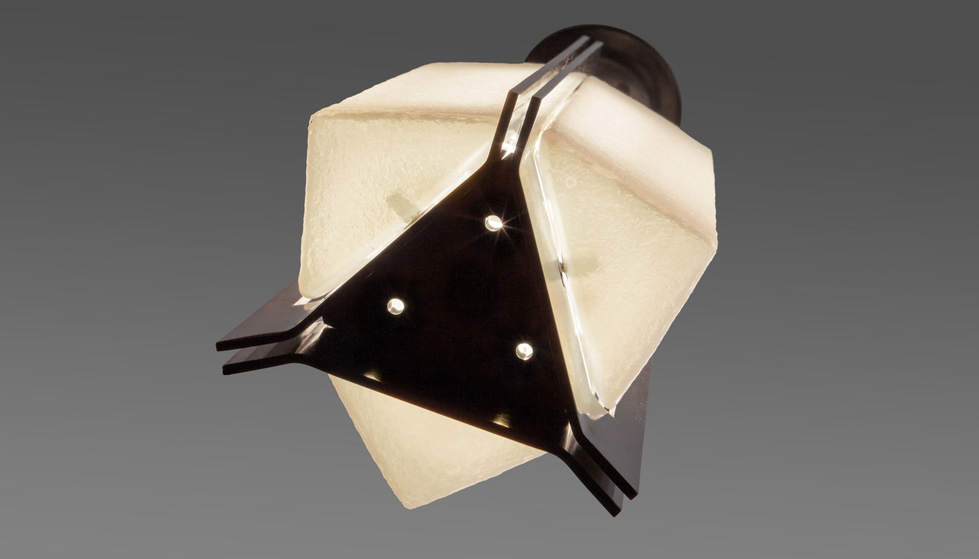 de sousa hughes McEwen Lighting Argo Suspension 02