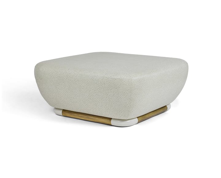 de sousa hughes natasha baradaran Balgle Ottoman angle