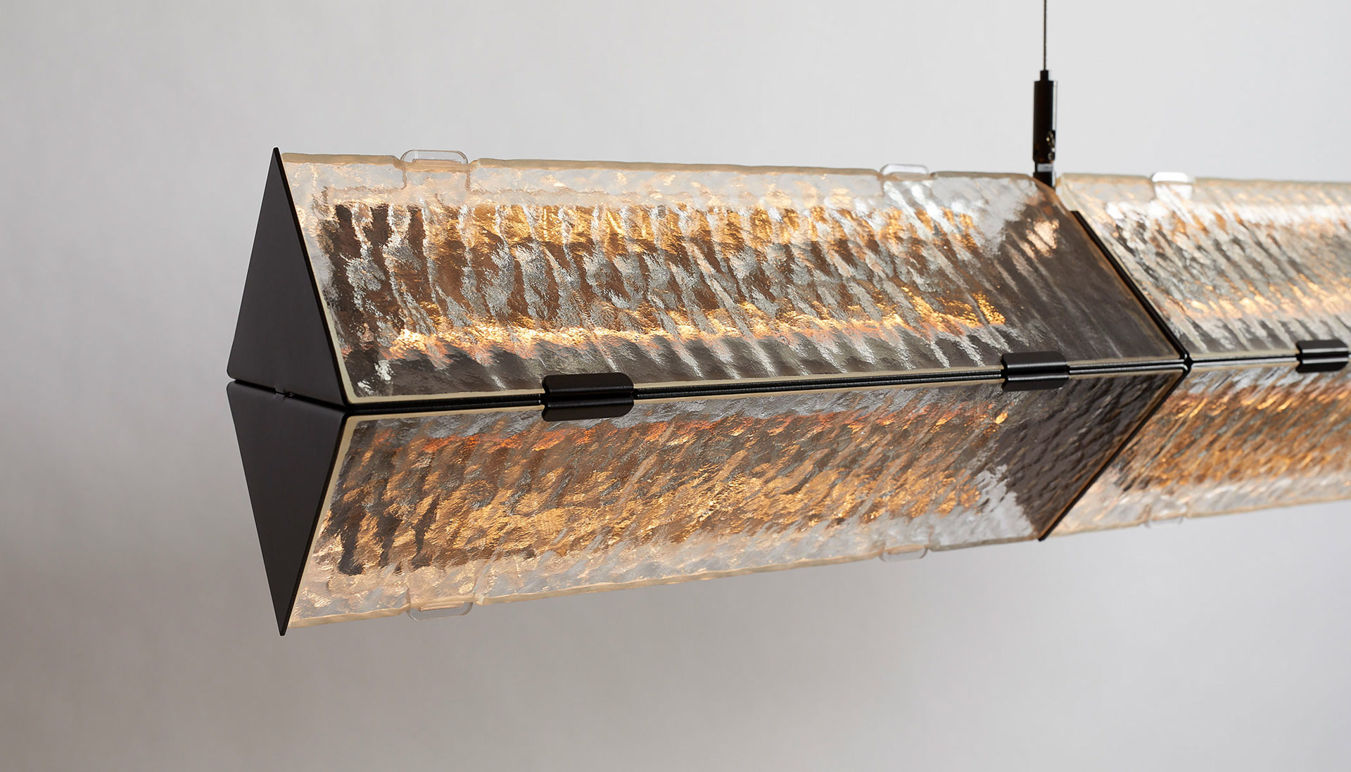 de sousa hughes McEwen Lighting Prism Linear Suspension Detail