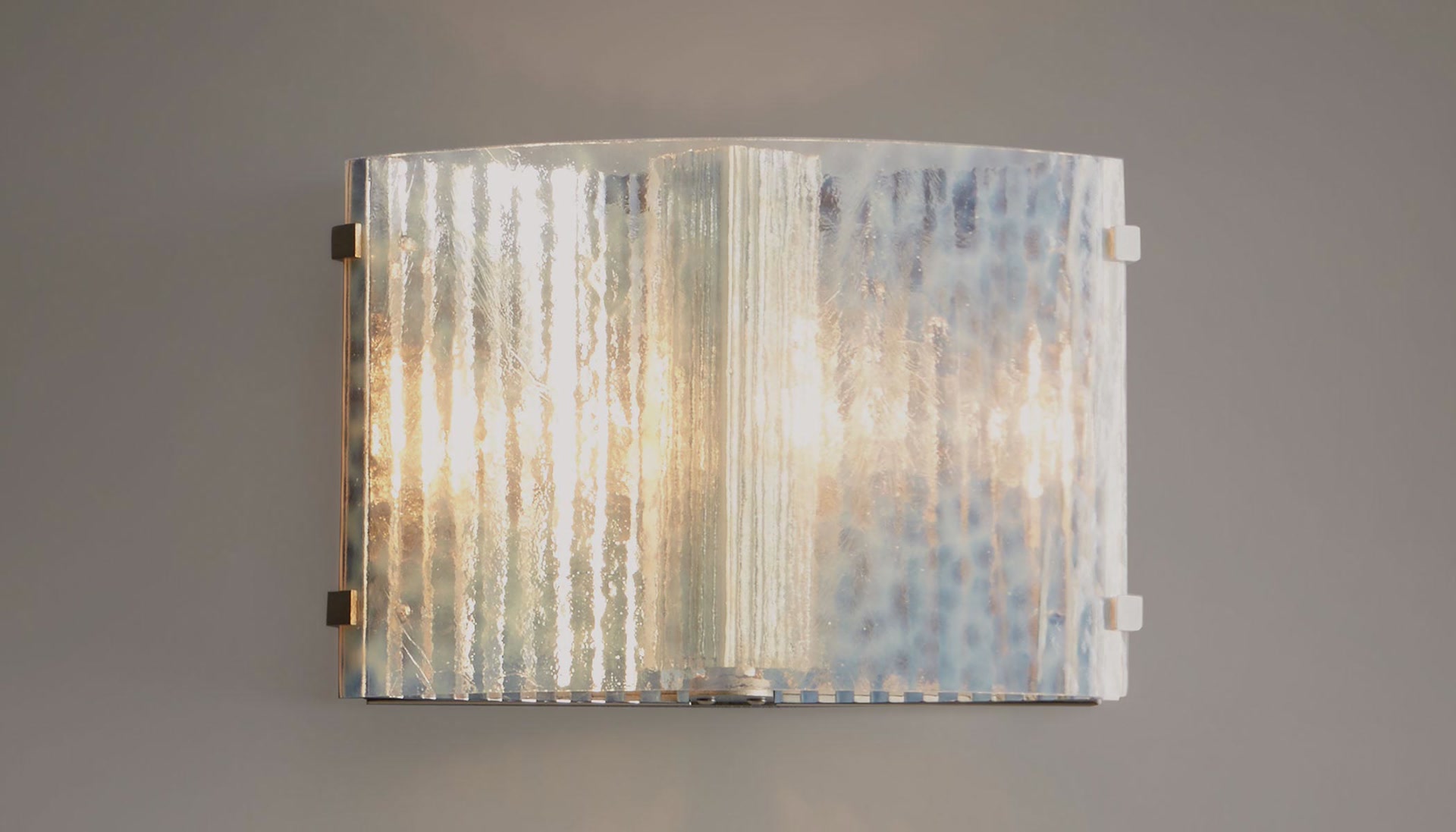 de sousa hughes McEwen Lighting Vellum Wall 02