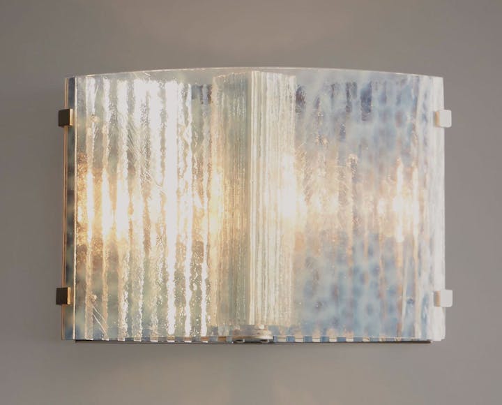 de sousa hughes McEwen Lighting Vellum Wall 02