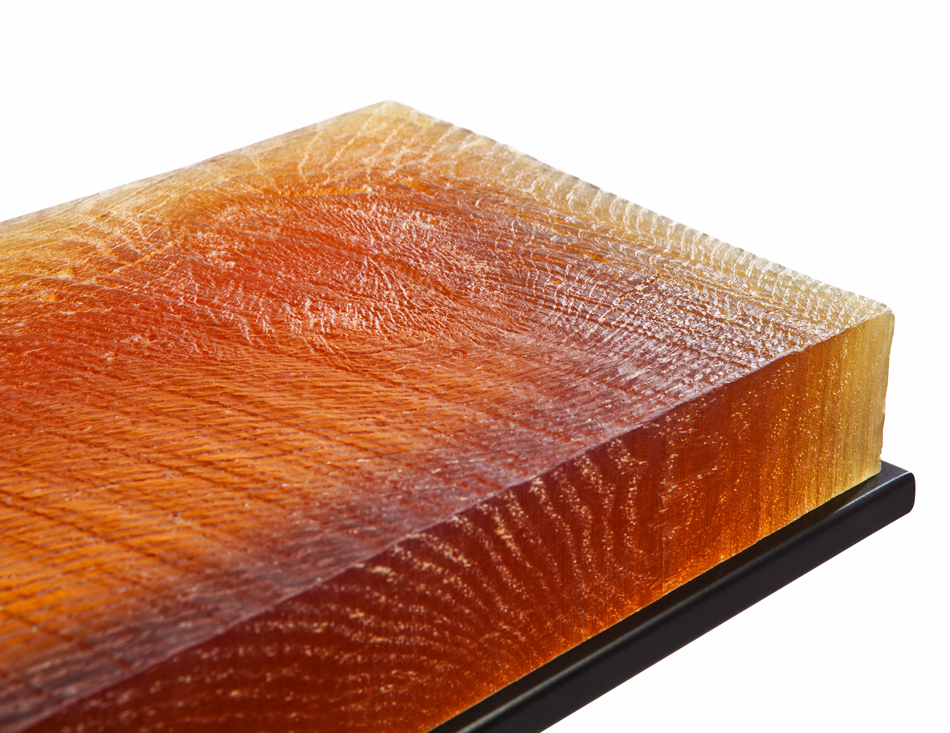 de sousa hughes powell bonnell Buffalo Jump Amber Resin top detail 4