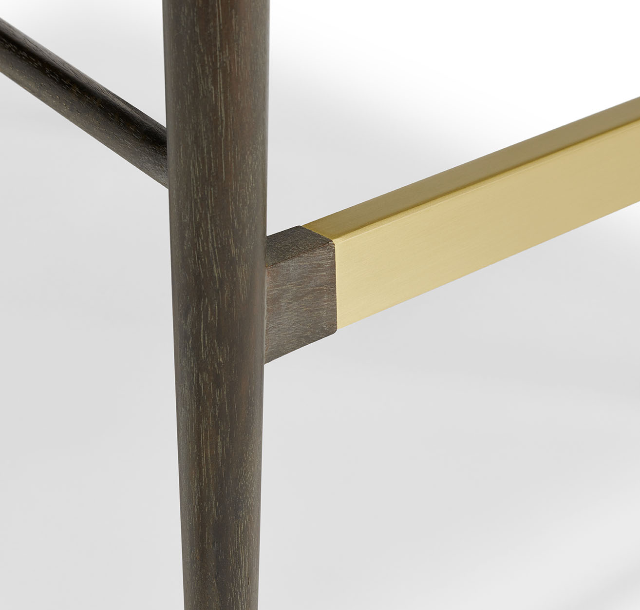 de sousa hughes quintus August Barstool detail