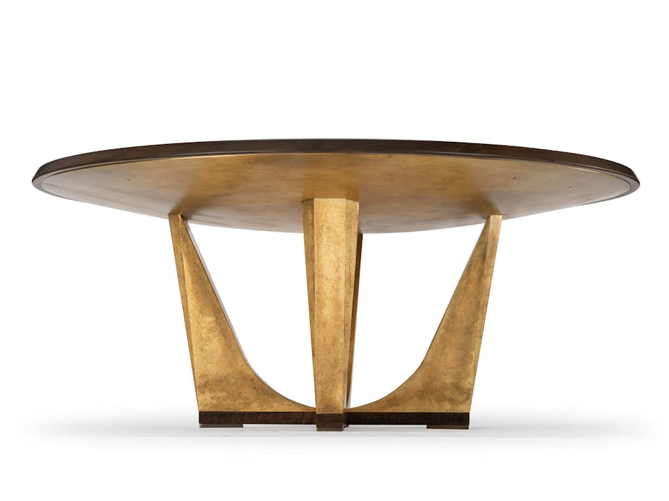 de sousa hughes quintus Pico Dining Table Low angle view