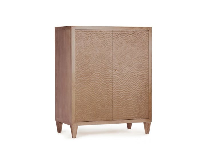 de sousa hughes quintus NAVARRO CABINET