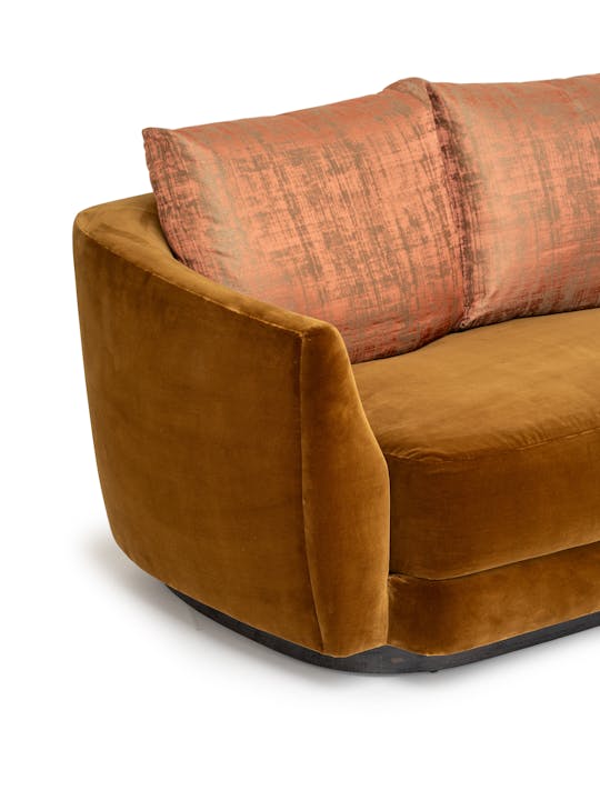 de sousa hughes quintus Neblina Sofa Side Detail