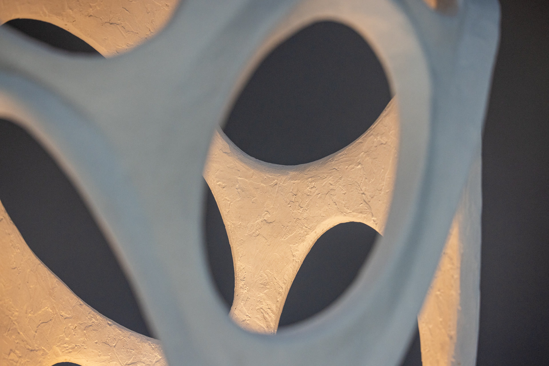 de sousa hughes stephen antonson Drift Pendant illuminated detail 2