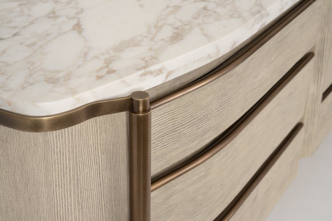 de sousa hughes quintus Sombra Credenza top front detail