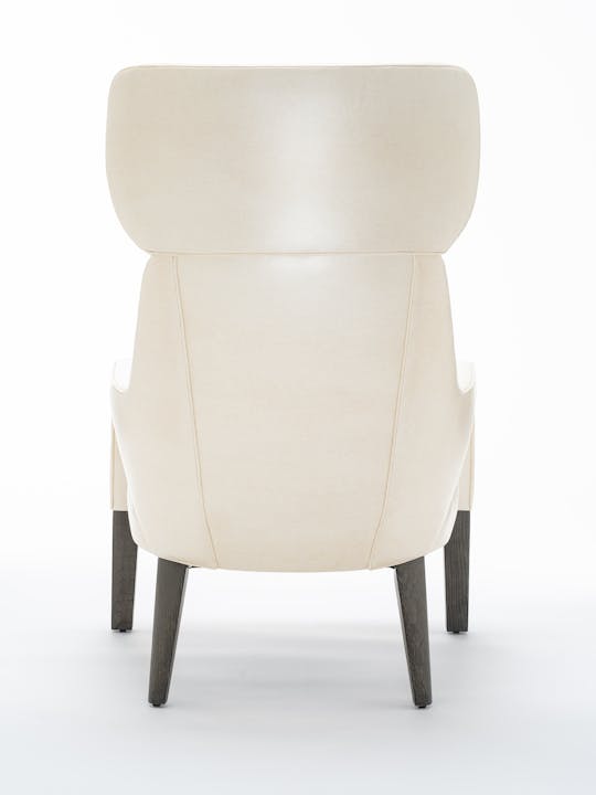 de sousa hughes quintus Zulia straight back view