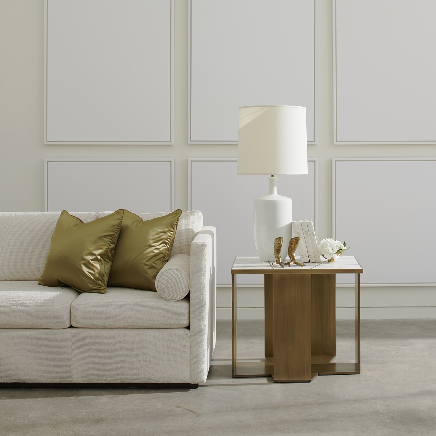 de-sousa-hughes-Powell-and-Bonnell-Travese-Side-Table