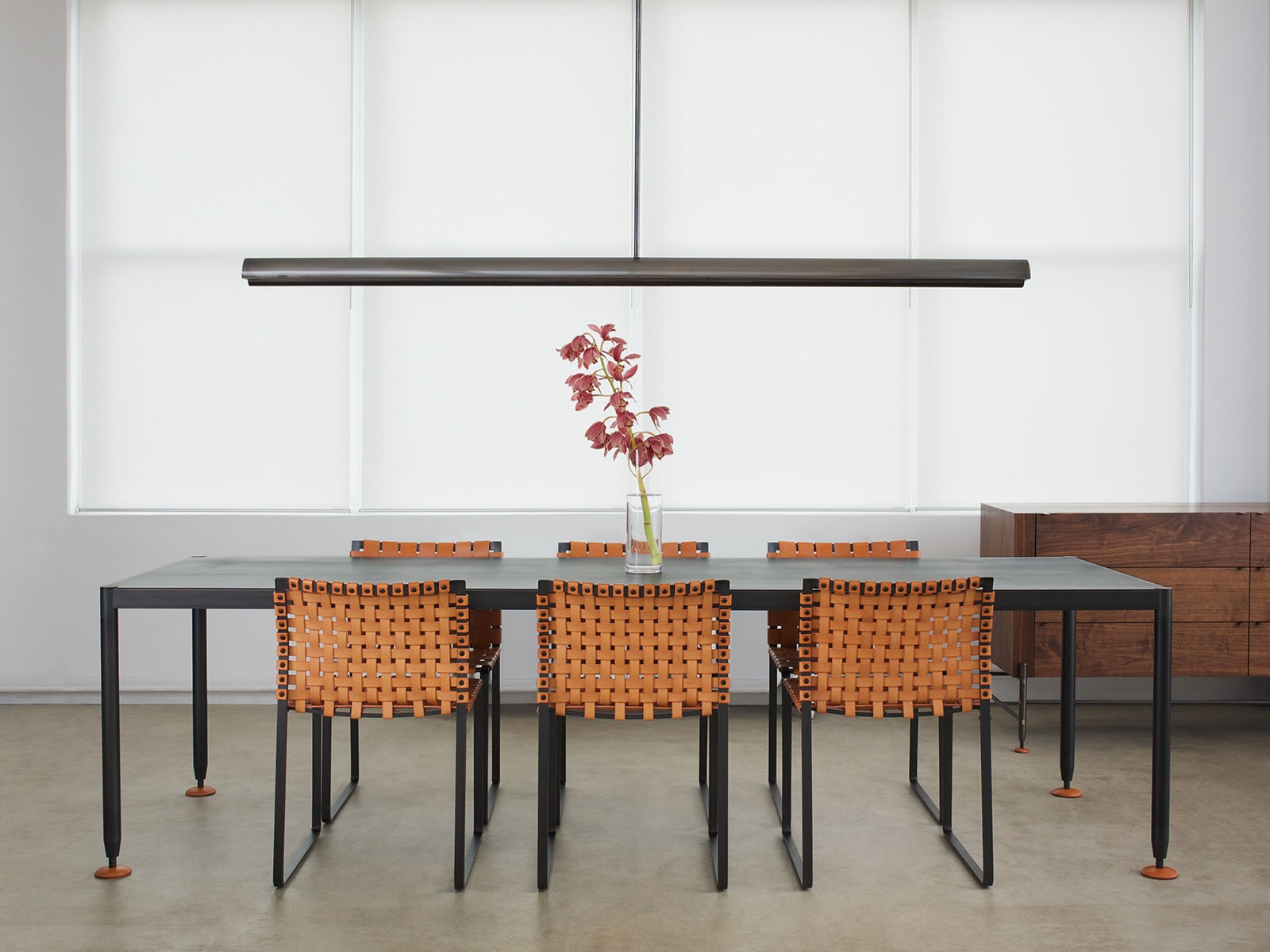 de-sousa-hughes-mark-albrecht-eclipse-pendant