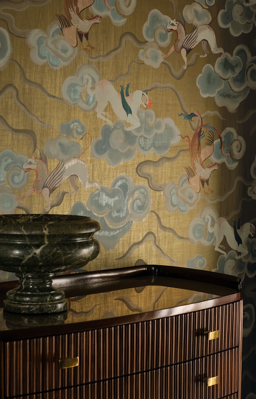 de-sousa-hughes-black-edition-istoria-wallcoverings (5)