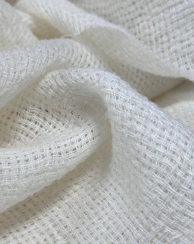 de-sousa-hughes-calvin-fabrics-UMBRIA-CASEMENT