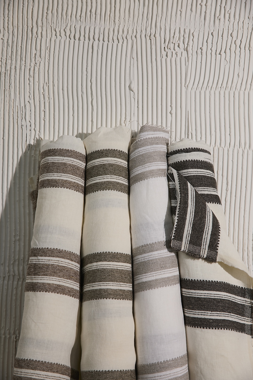 de-sousa-hughes-Castel-Corsica-Collection-Lumio