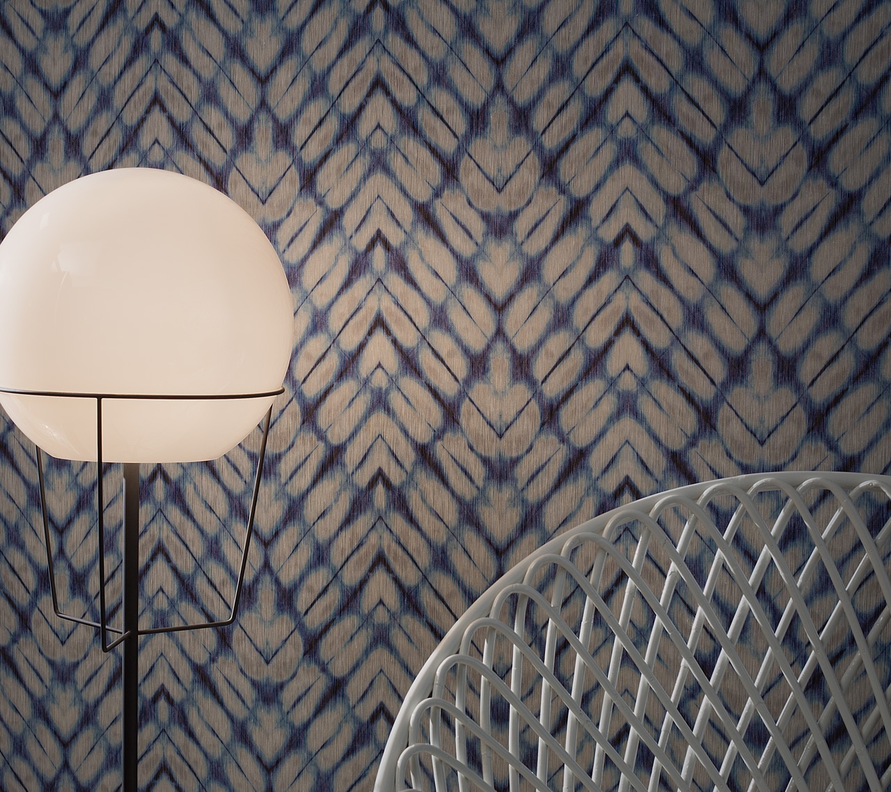 de-sousa-hughes-giardini-wallcovering-SHIBORI-BLUES