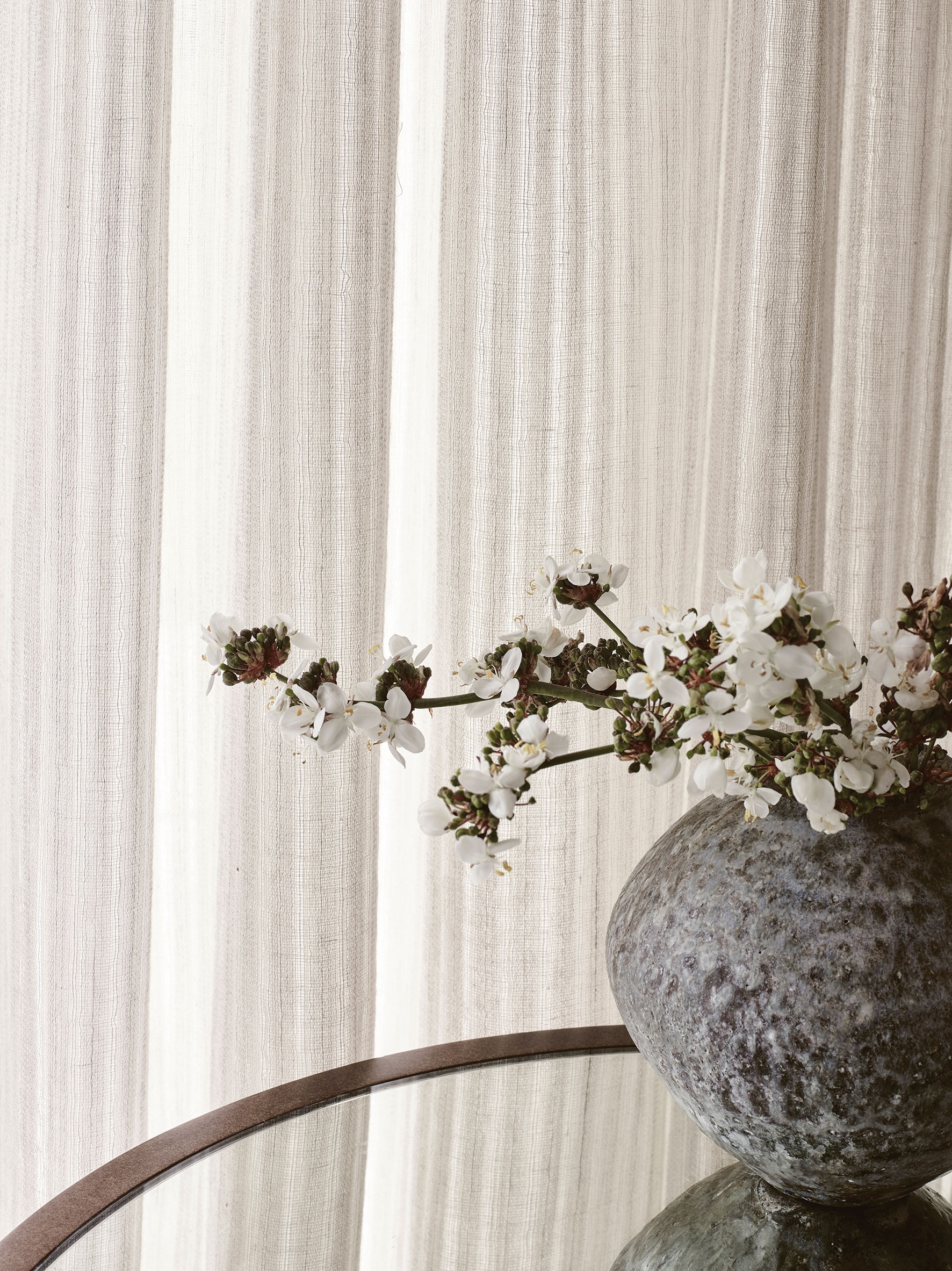 de-sousa-hughes-mark-alexander-fabrics-fall-2025 (30)