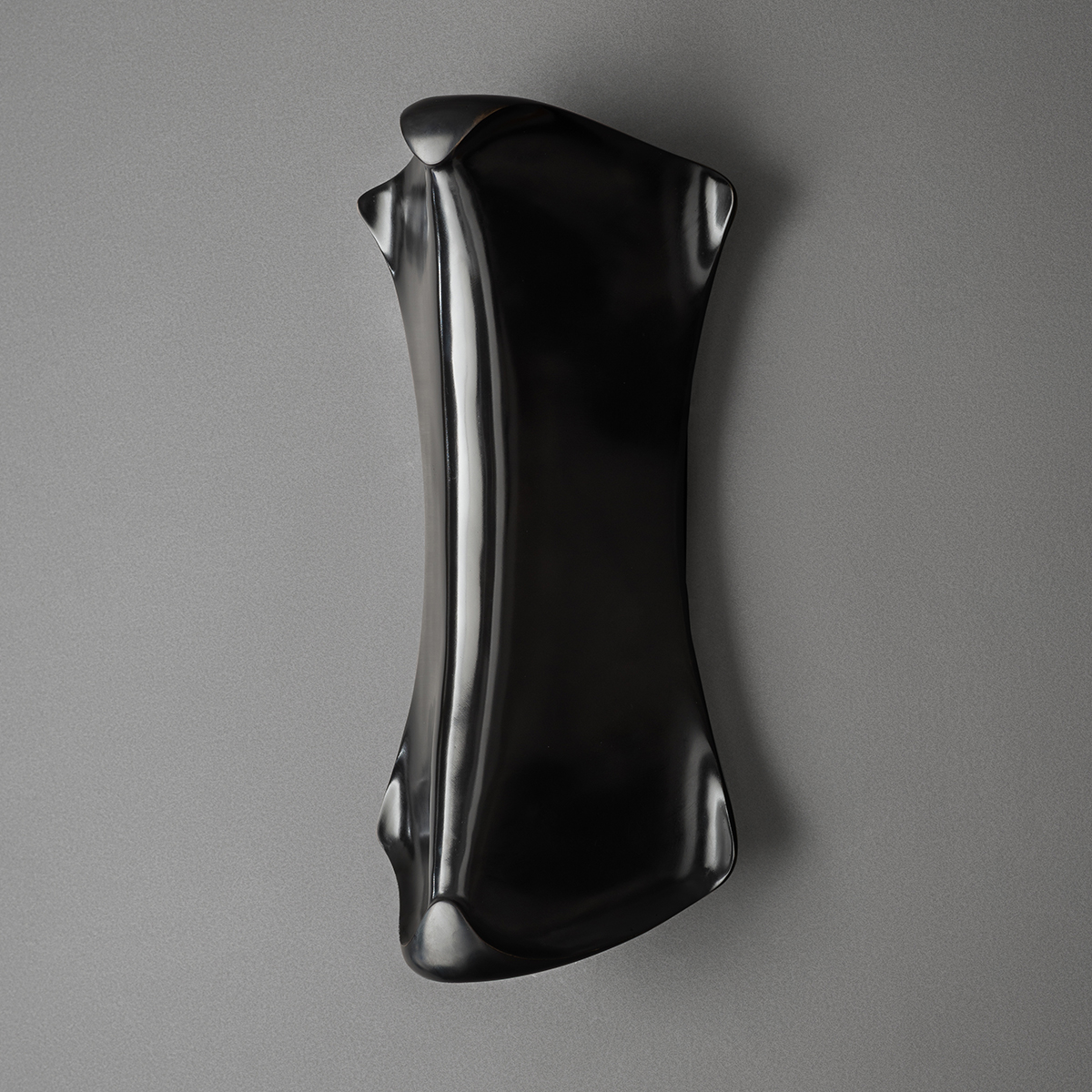 de sousa hughes alexander lamont mentawai sconce bronze